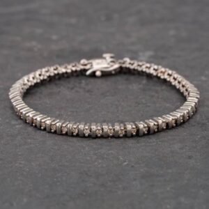 Photo 22 - Bracelets 9ct White Gold 1.00ct Brilliant Cut Diamond Flexible Bar 7 Inch Bracelet 41281072